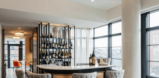 Home Bar Ideas for a Classy Entertainment Space